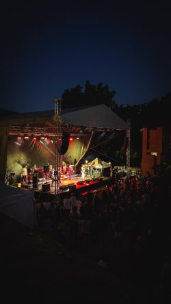 Fêtes de l'Europe à Amilly organisées par Reveo